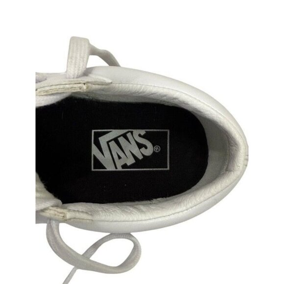 Vans Women's Old Skool Skateboard Shoe Sneaker All White Leather Low Size 6.5 - Picture 7 of 10